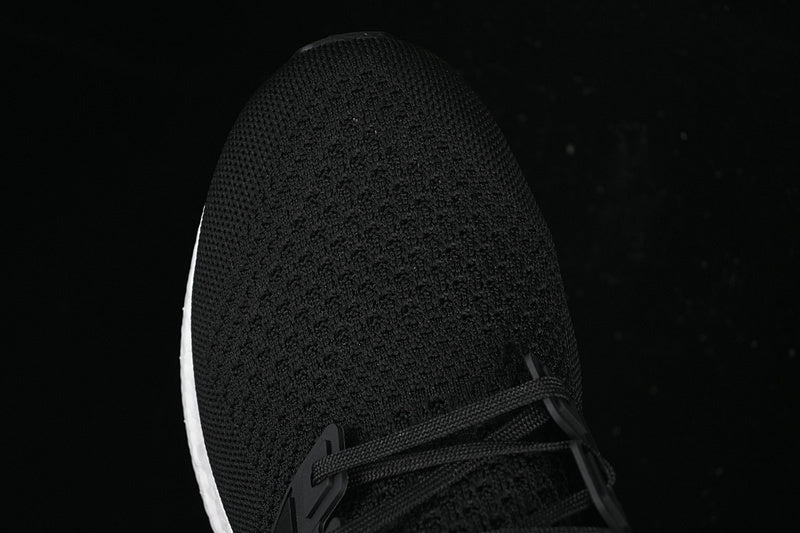 Adidas Ultraboost 1.0 - Få Kvar