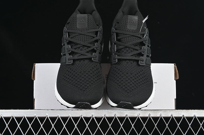 Adidas Ultraboost 1.0 - Få Kvar