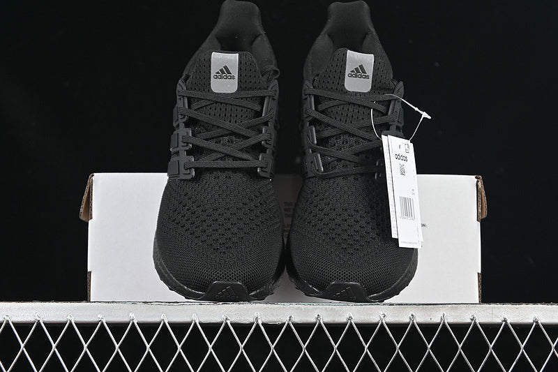 Adidas Ultraboost 1.0 - Preorder