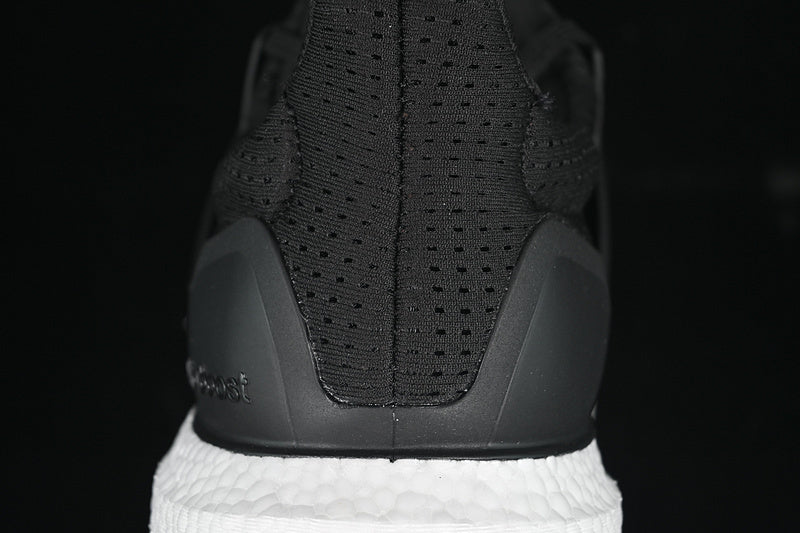 Adidas Ultraboost 1.0 - Få Kvar